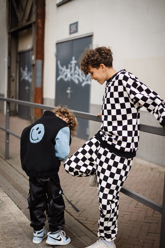 Salty Stitch | Checker sweater | Black | Beige