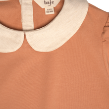 Baje Studio | Miara | Sweater with collar | Peach
